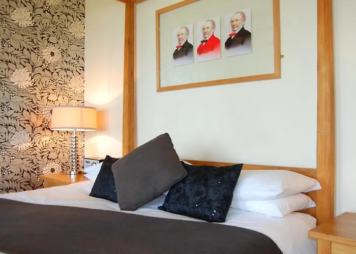 Top-Rated Hotels in Bethesda, United Kingdom